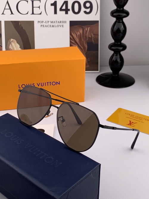 ルイヴィトンサングラス着用イメージ